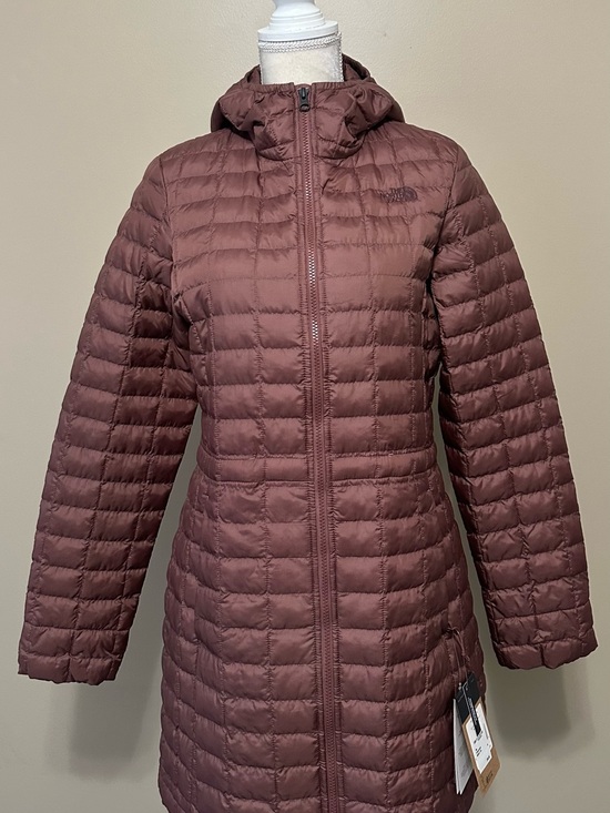 The North Face Jackets & Blazers - The North Face Women's Hooded Quilted Long Puffer Jacket - Mauve Brown